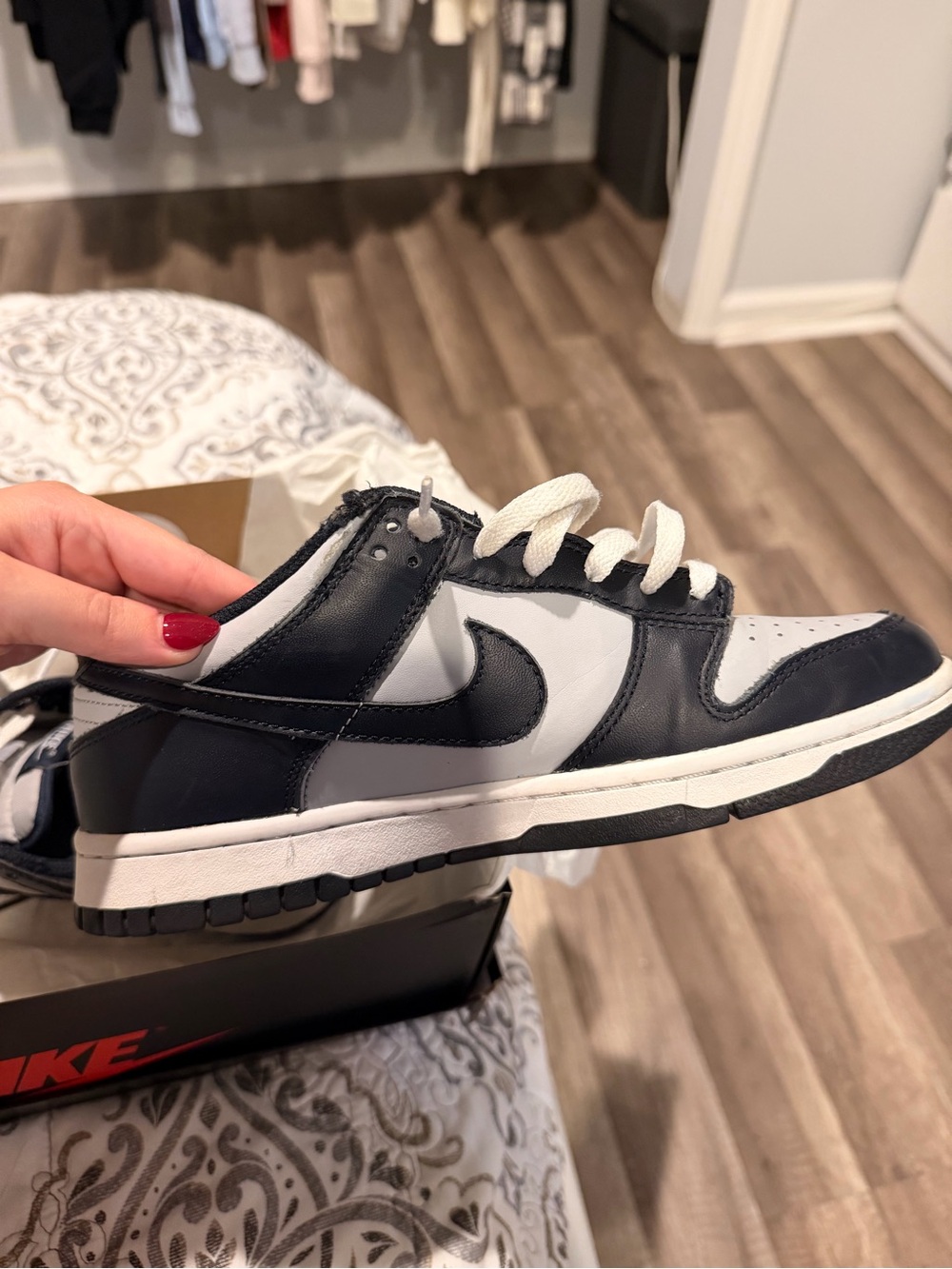 Nike Georgetown dunks - Picture 3 of 8